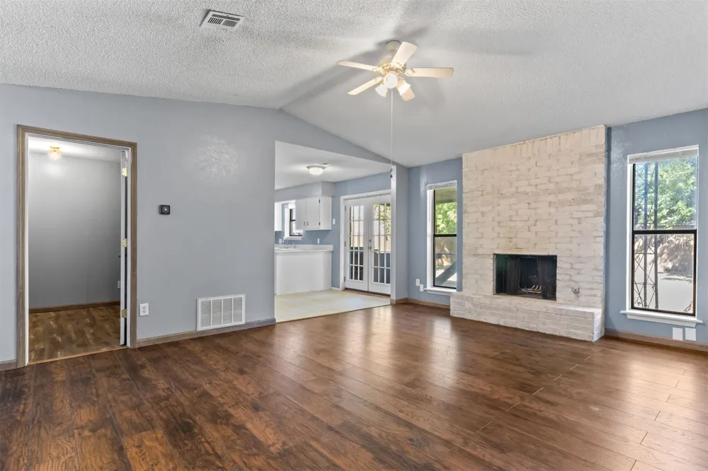 11805 E 80th Street Owasso, OK 74055