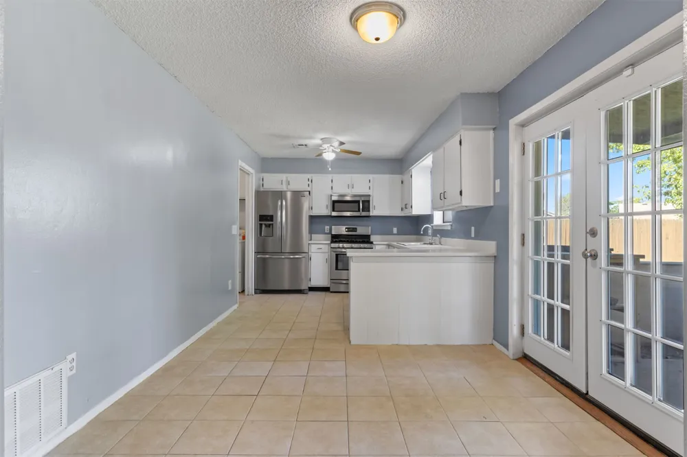 11805 E 80th Street Owasso, OK 74055