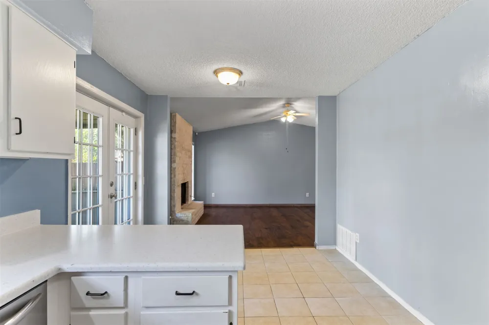 11805 E 80th Street Owasso, OK 74055