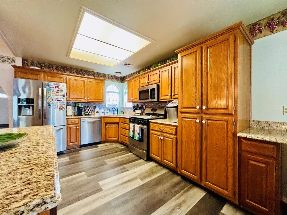 114516 Portside Drive Checotah, OK 74432
