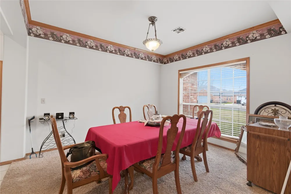 2045 Aspen Tahlequah, OK 74464