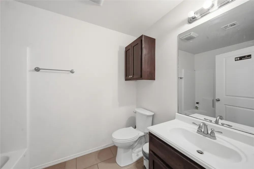 2542 E Archer Street Tulsa, OK 74110