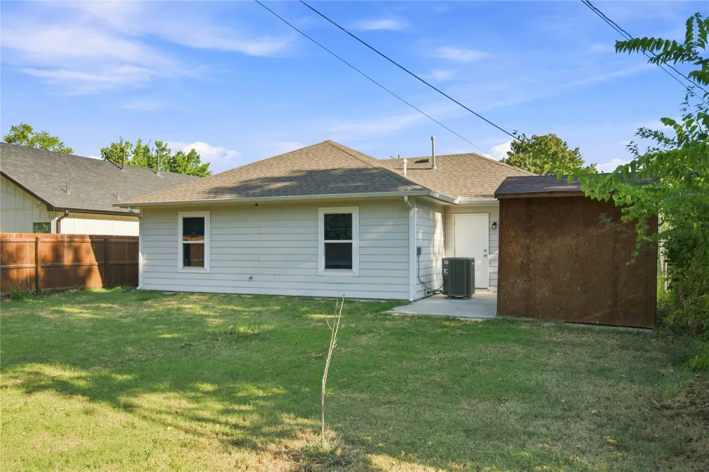 2542 E Archer Street Tulsa, OK 74110