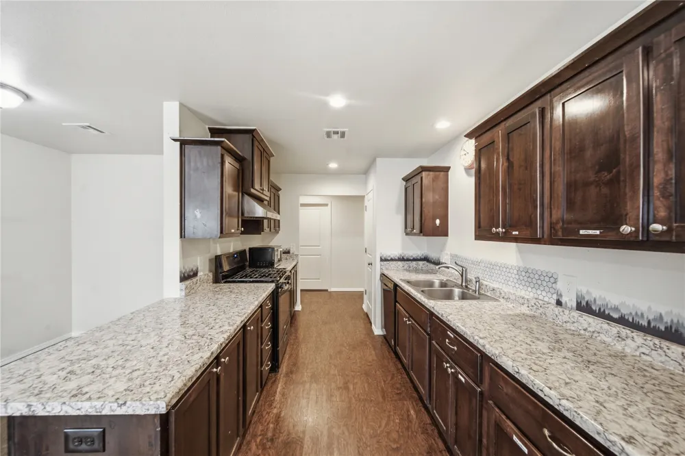 2542 E Archer Street Tulsa, OK 74110