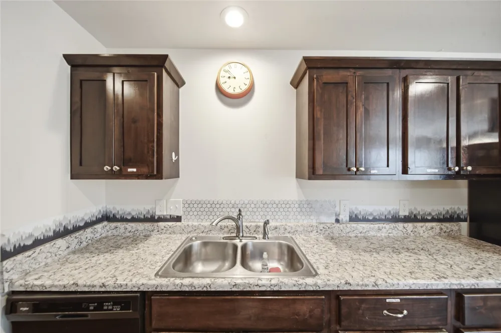 2542 E Archer Street Tulsa, OK 74110