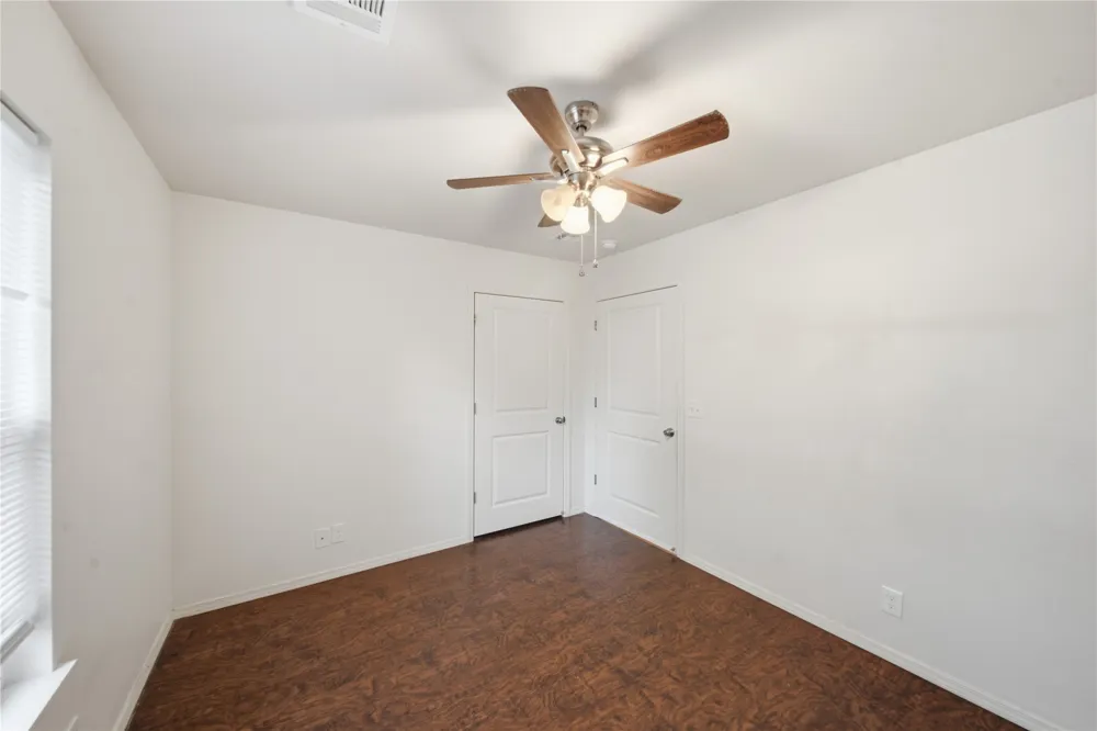 2542 E Archer Street Tulsa, OK 74110