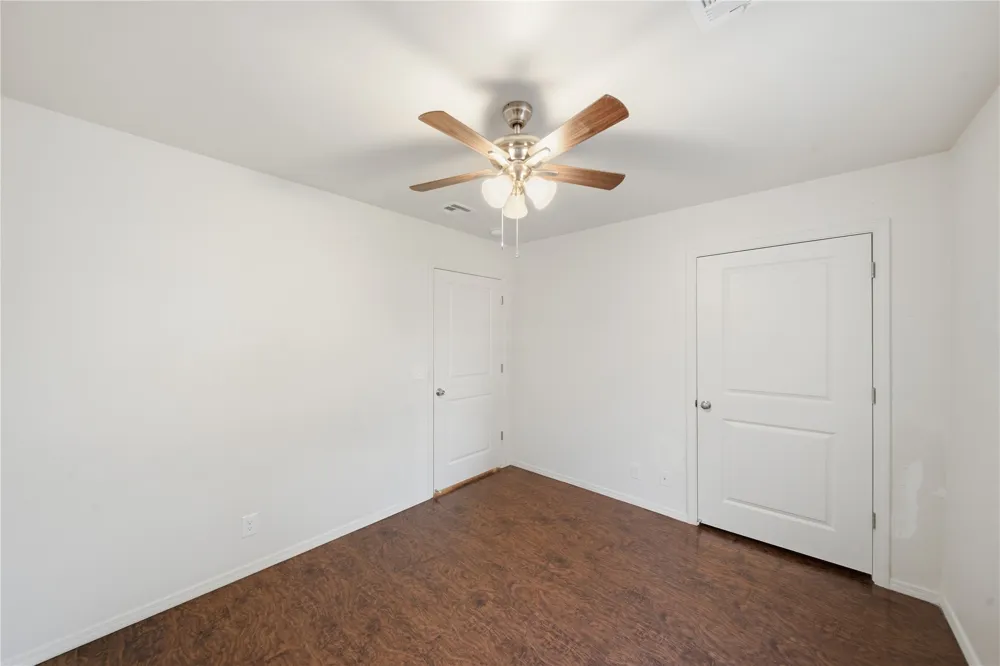 2542 E Archer Street Tulsa, OK 74110