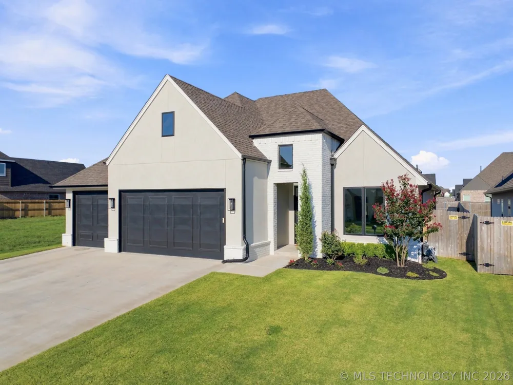 13715 S 20th Place E Bixby, OK 74008
