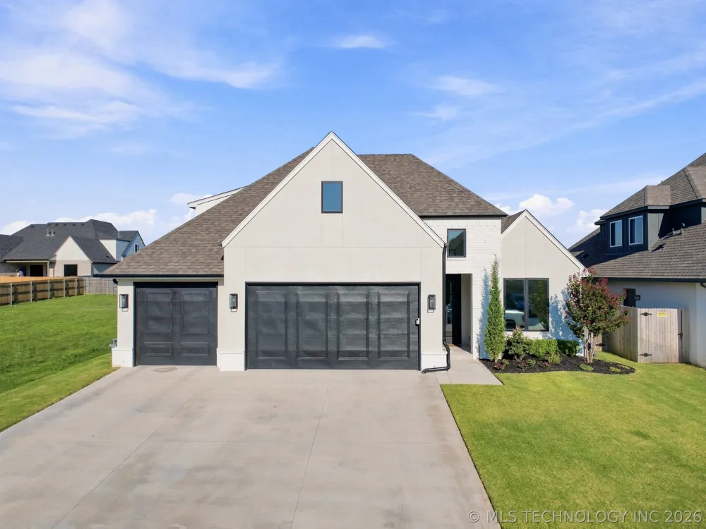 13715 S 20th Place E Bixby, OK 74008