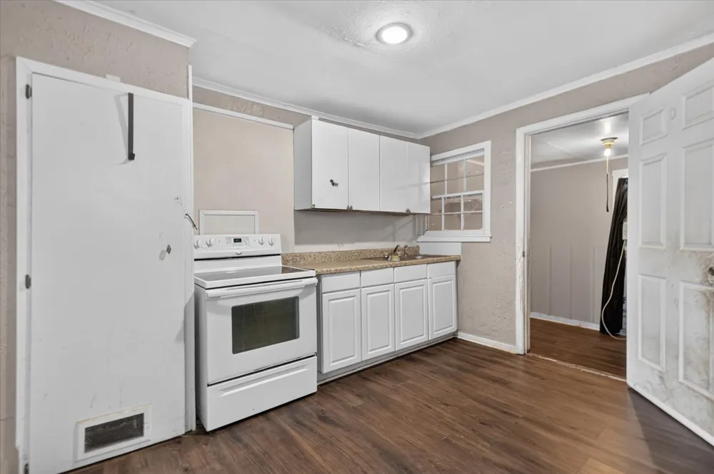 1615 S Maple Bartlesville, OK 74003