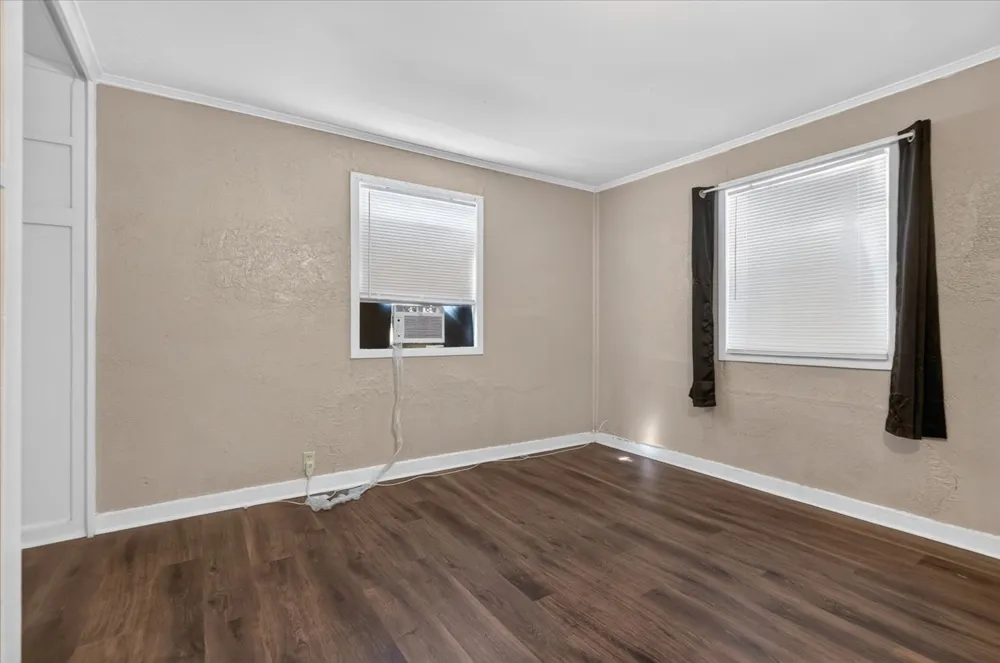 1615 S Maple Bartlesville, OK 74003
