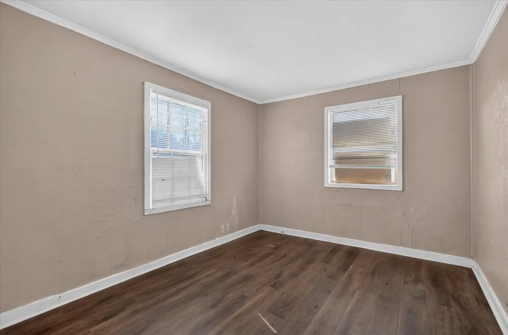 1615 S Maple Bartlesville, OK 74003