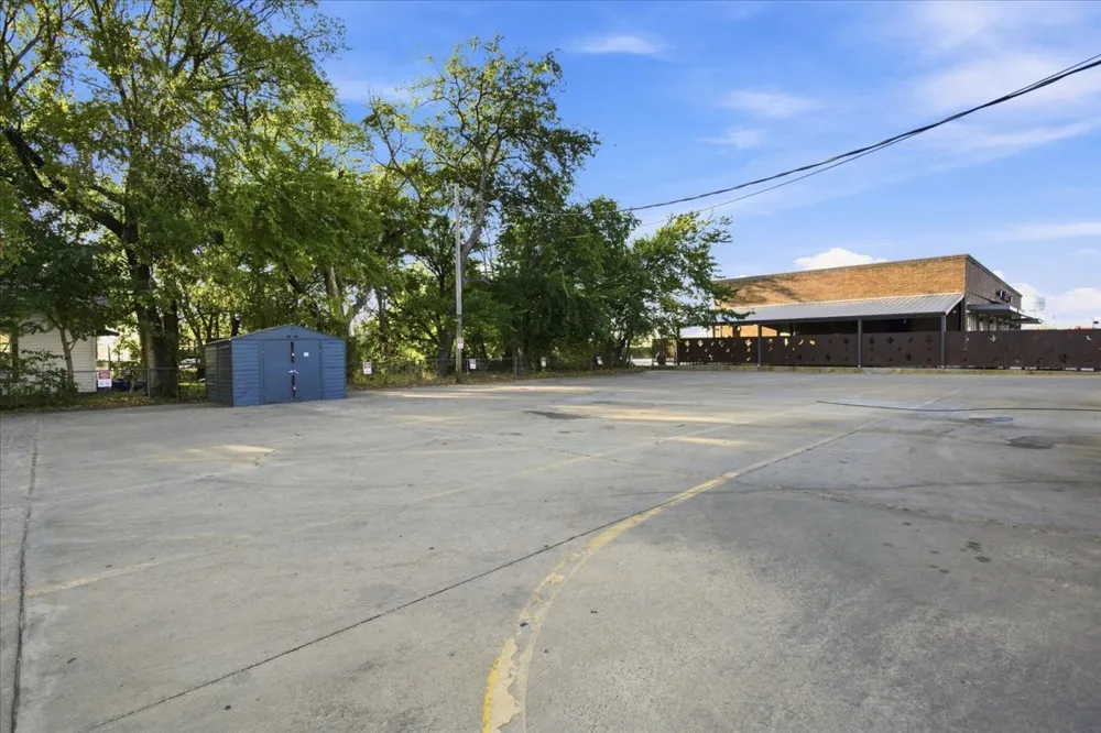 520 1st Avenue Durant, OK 74701