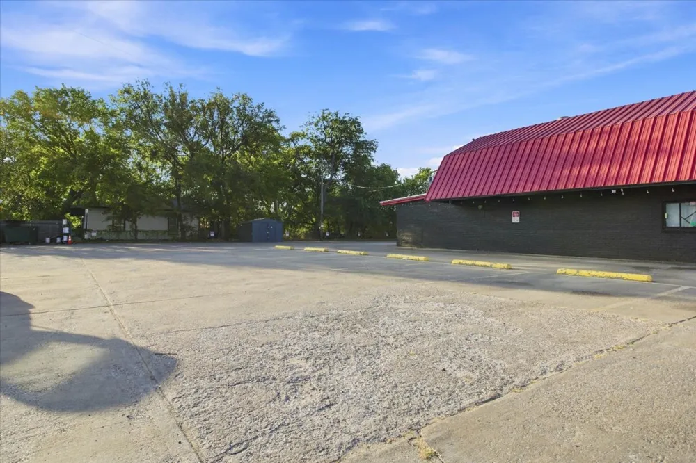 520 1st Avenue Durant, OK 74701