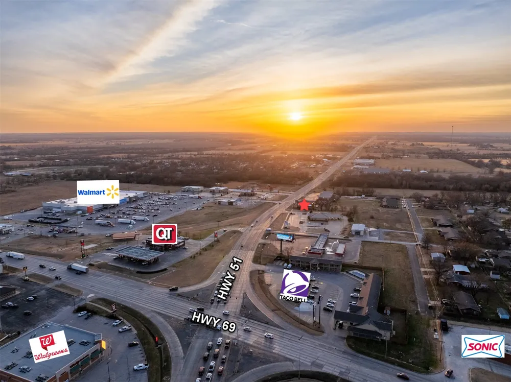 1516 W 51 Highway Wagoner, OK 74467