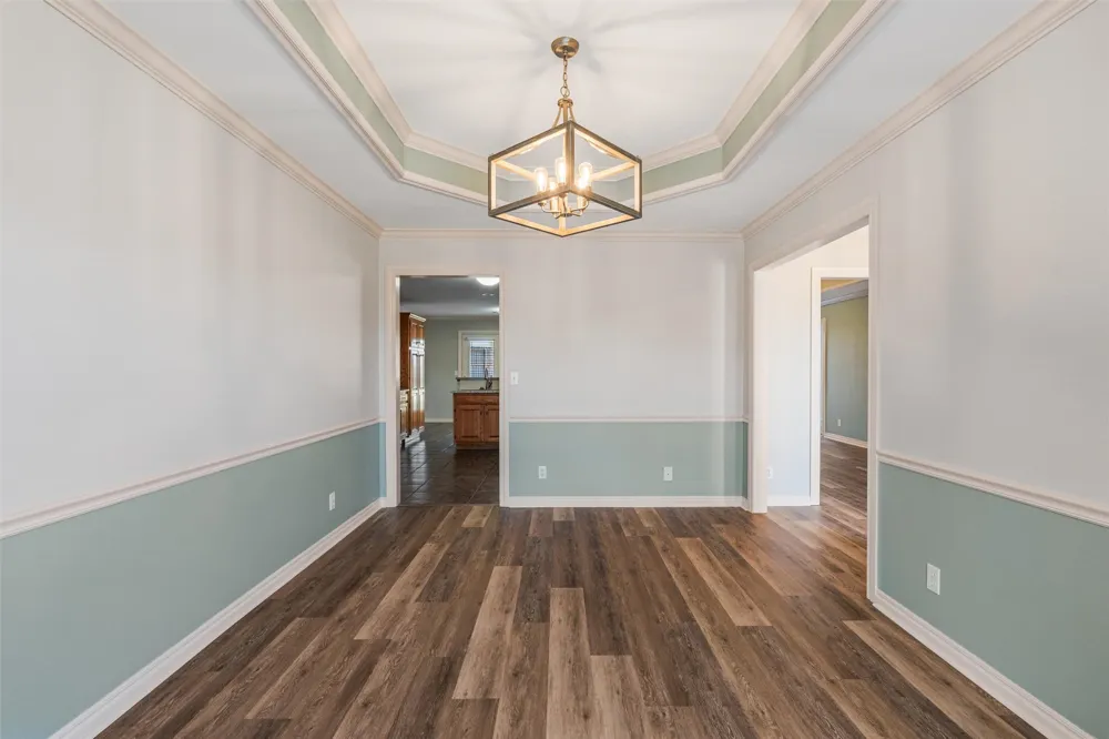 5633 Parkhill Court Bartlesville, OK 74006