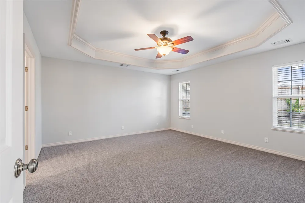 5633 Parkhill Court Bartlesville, OK 74006