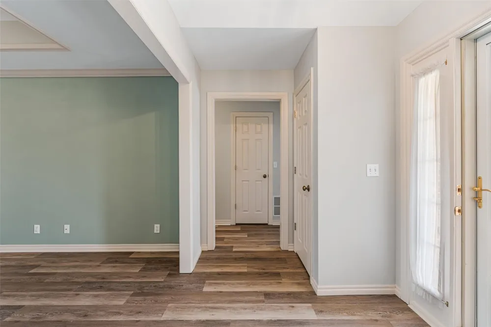 5633 Parkhill Court Bartlesville, OK 74006