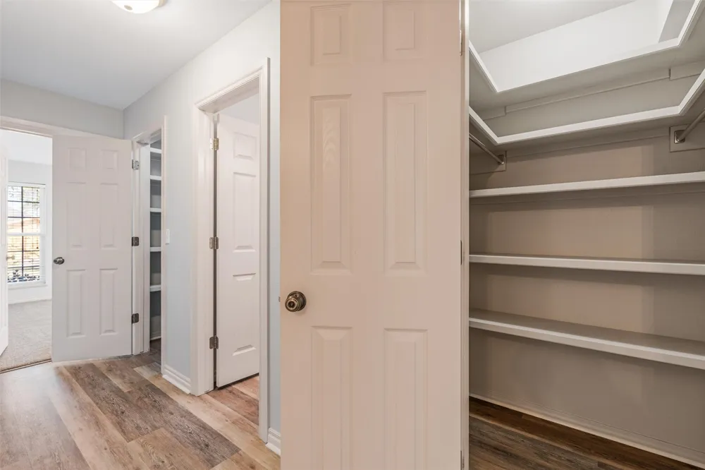 5633 Parkhill Court Bartlesville, OK 74006