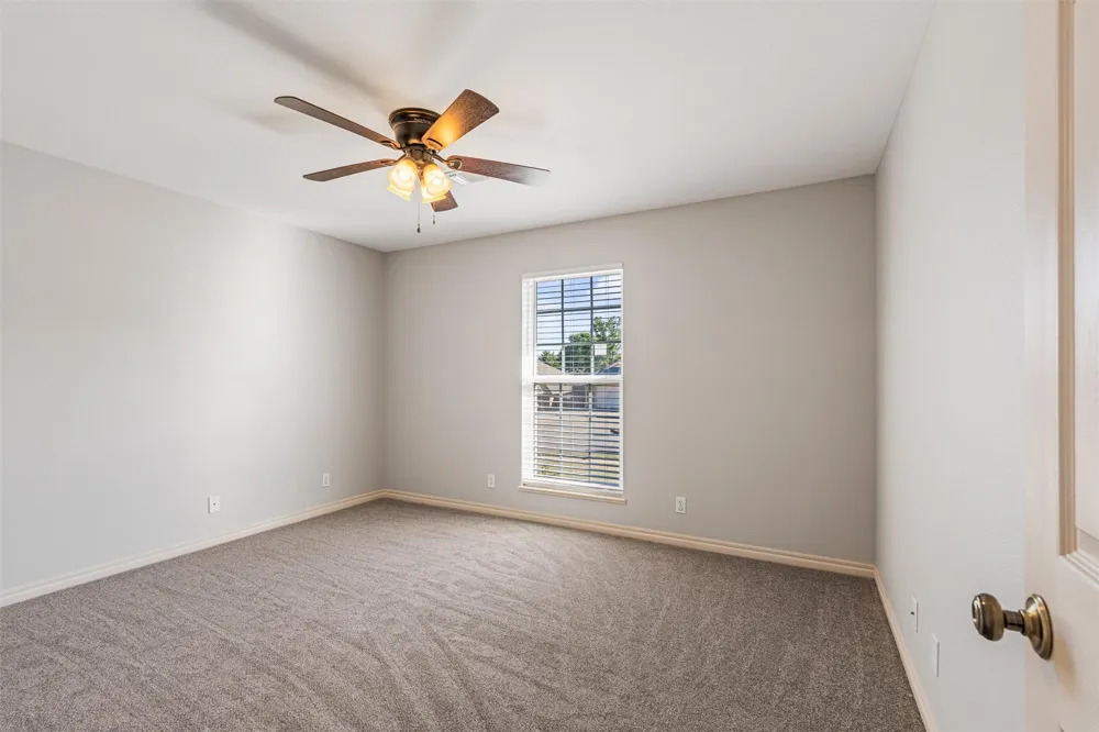 5633 Parkhill Court Bartlesville, OK 74006