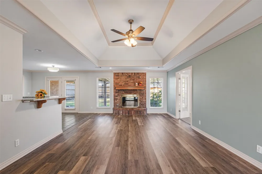 5633 Parkhill Court Bartlesville, OK 74006
