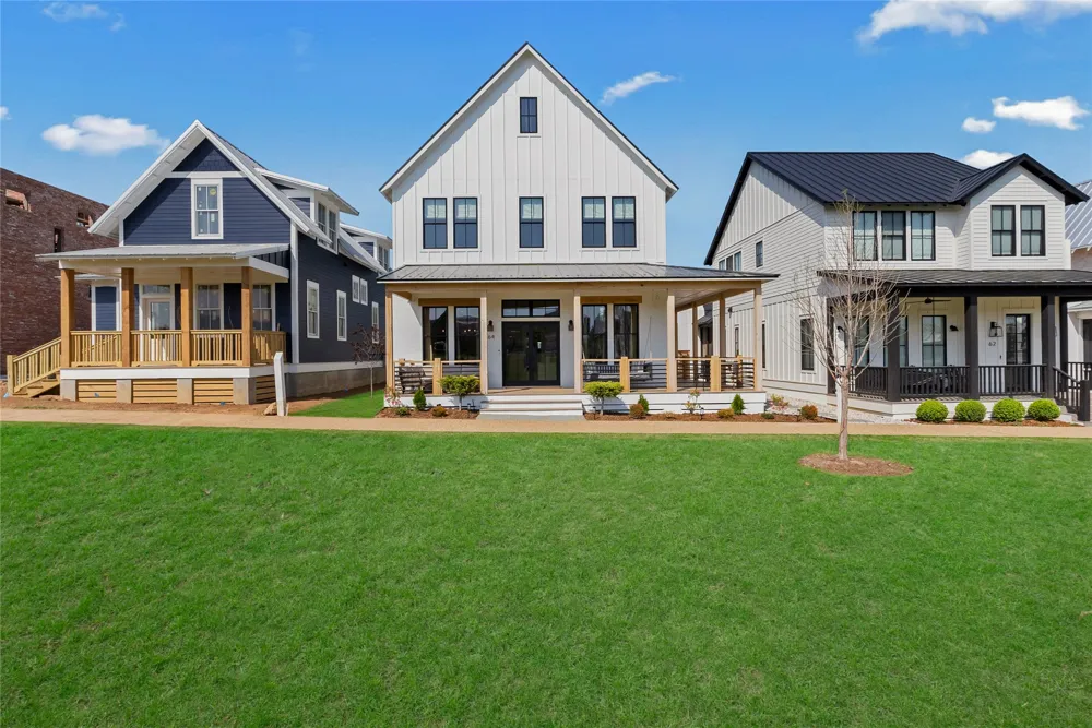 64 Center Lane Carlton Landing, OK 74432