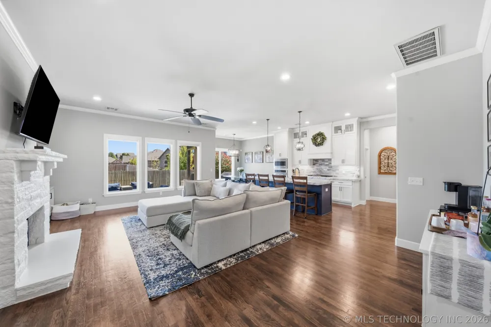 12647 S 73rd Place E Bixby, OK 74008