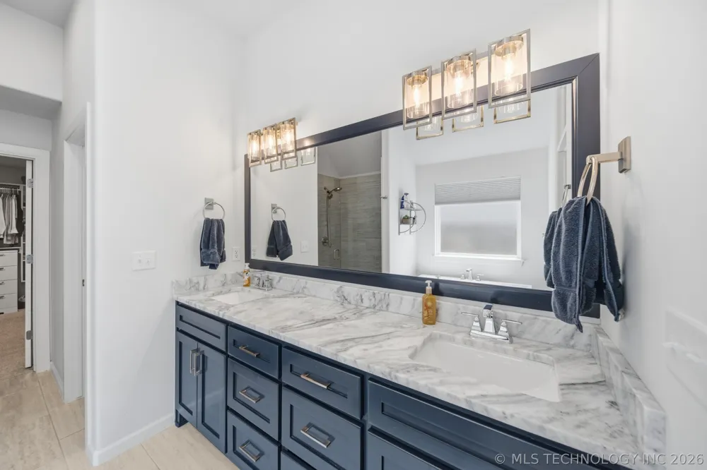 12647 S 73rd Place E Bixby, OK 74008