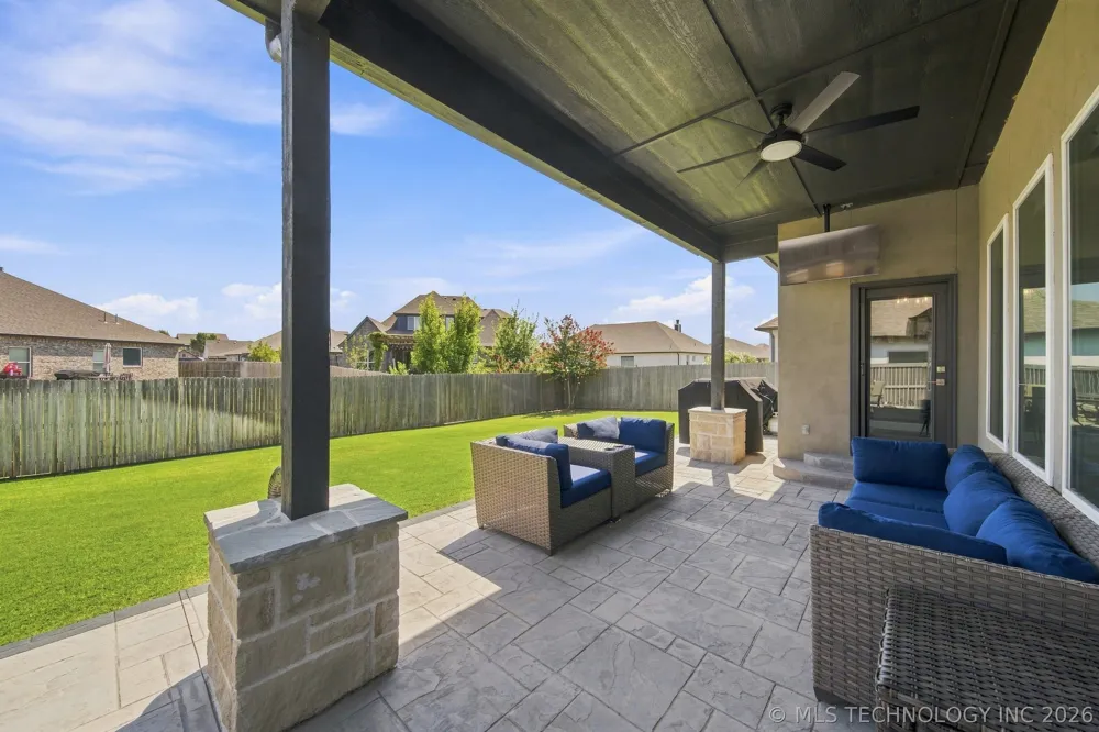12647 S 73rd Place E Bixby, OK 74008