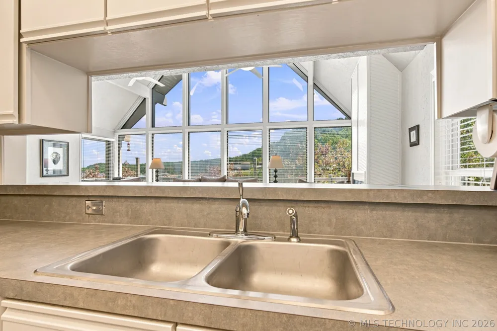 130 Private Road 067 Eucha, OK 74342
