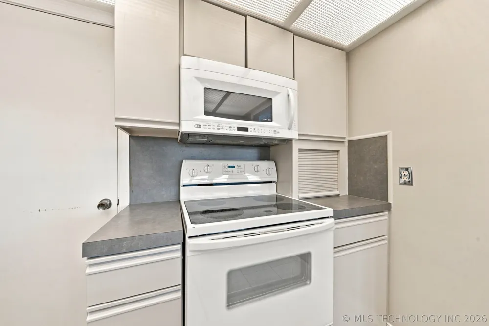 130 Private Road 067 Eucha, OK 74342