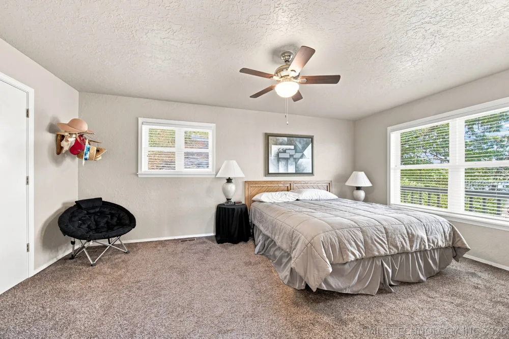 130 Private Road 067 Eucha, OK 74342