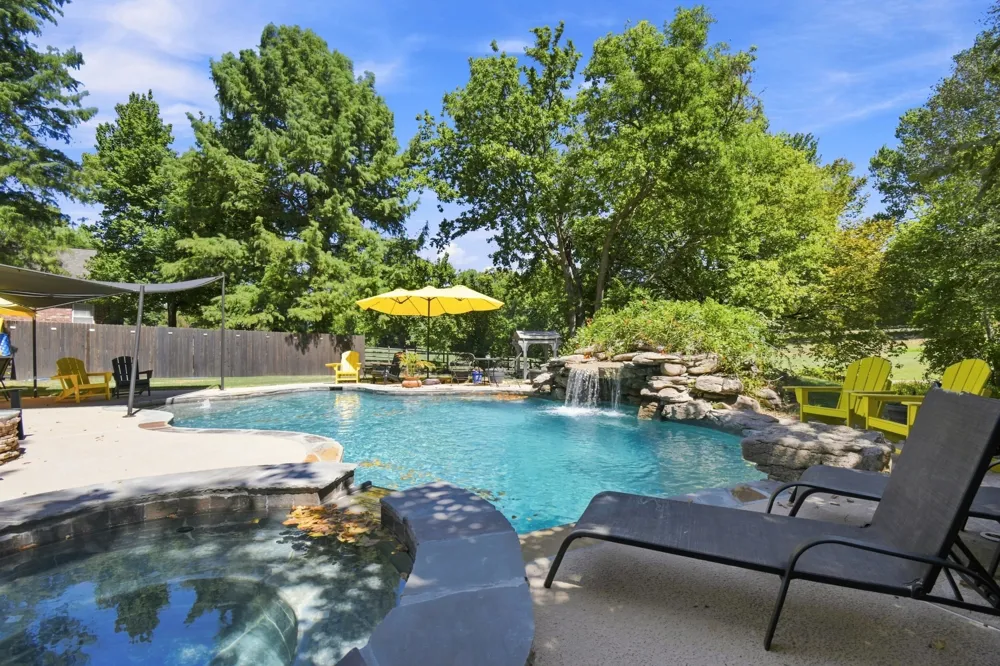 8909 104TH EastAvenue W Owasso, OK 74055