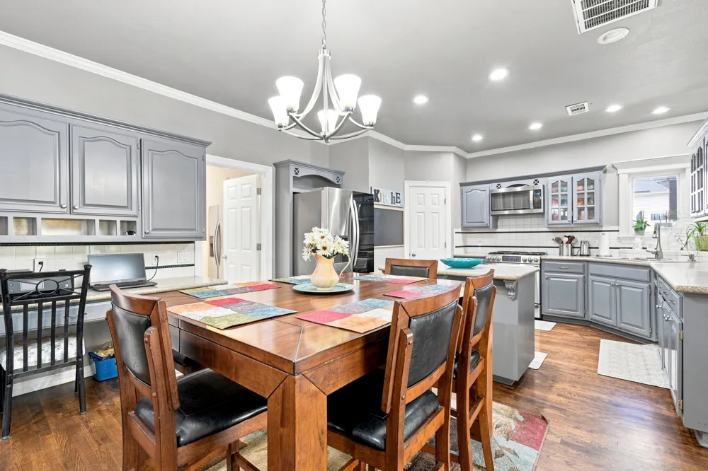 8909 104TH EastAvenue W Owasso, OK 74055