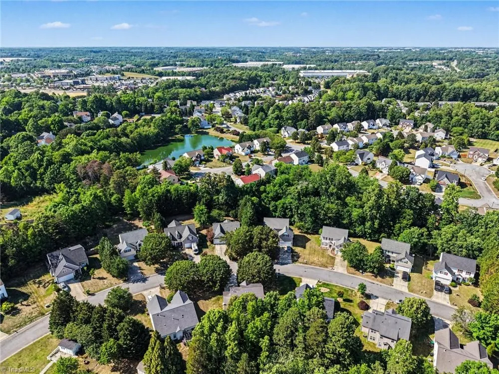 3368 CherryBrook Drive Jamestown, NC 27282