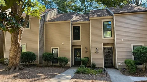 301 Village Lane #C