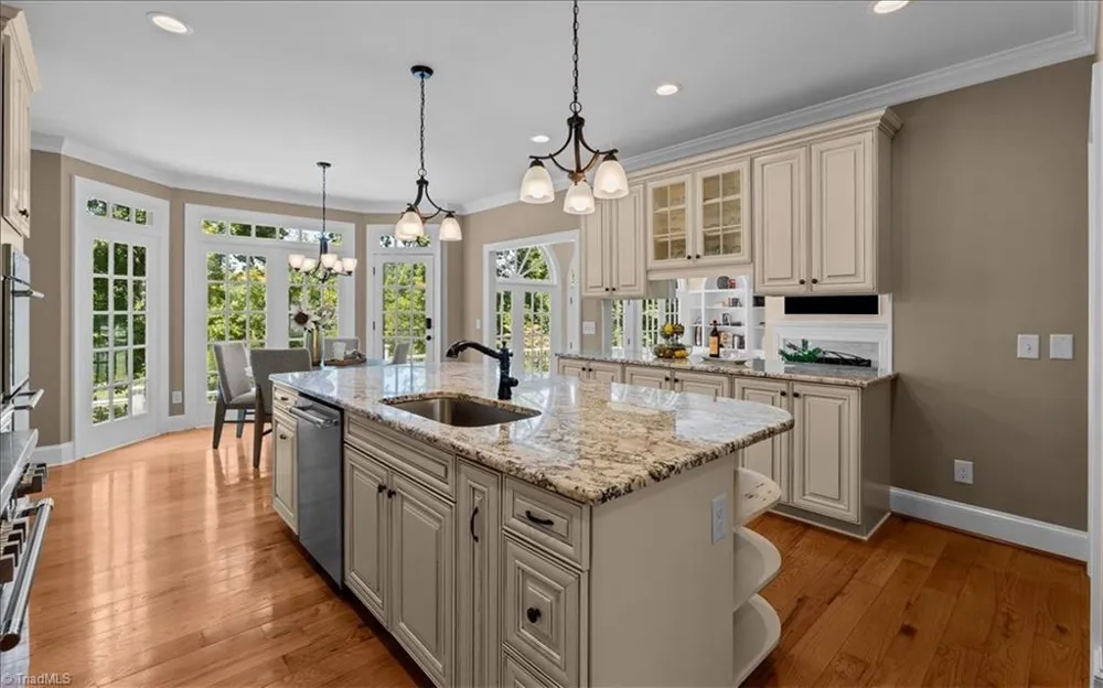 403 Cascade Drive High Point, NC 27265