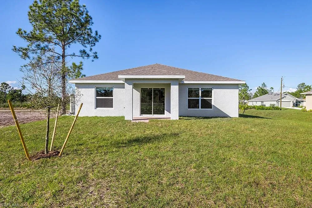 6026 Pecan Circle Labelle, FL 33935