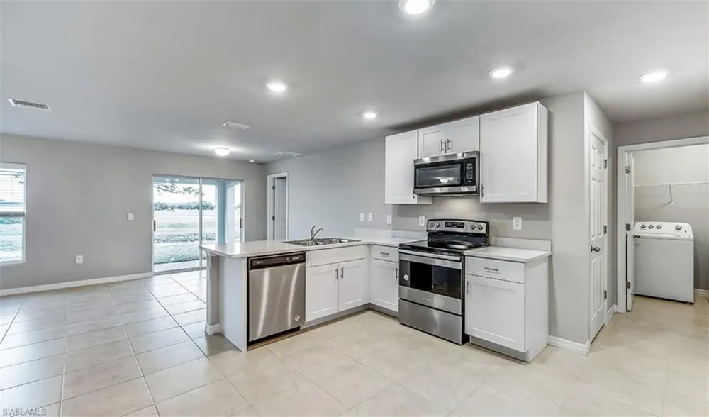 6026 Pecan Circle Labelle, FL 33935