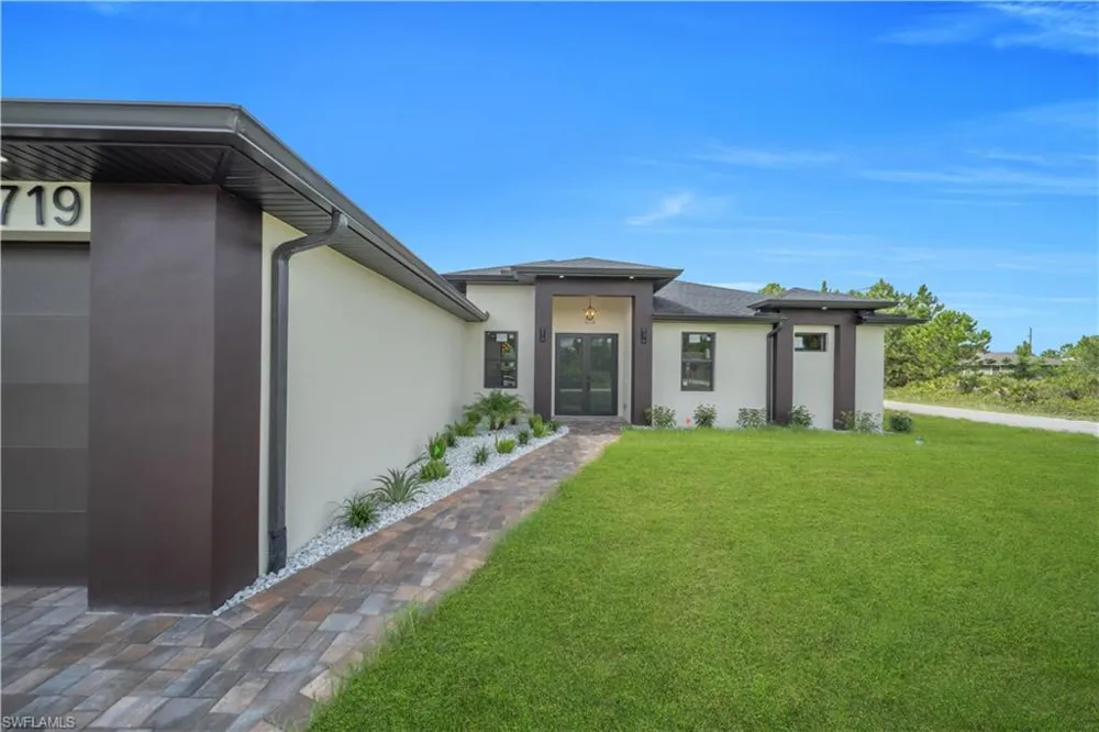 2719 33RD STREET W Lehigh Acres, FL 33971