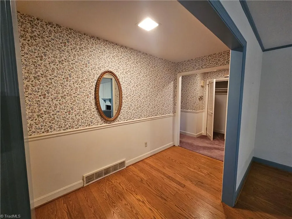 143- James Street Elkin, NC 28621