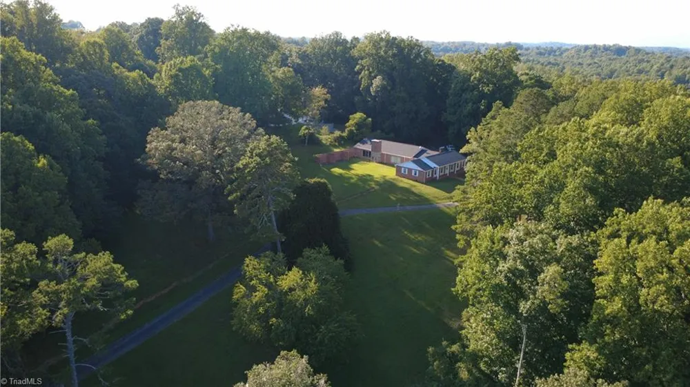 143- James Street Elkin, NC 28621