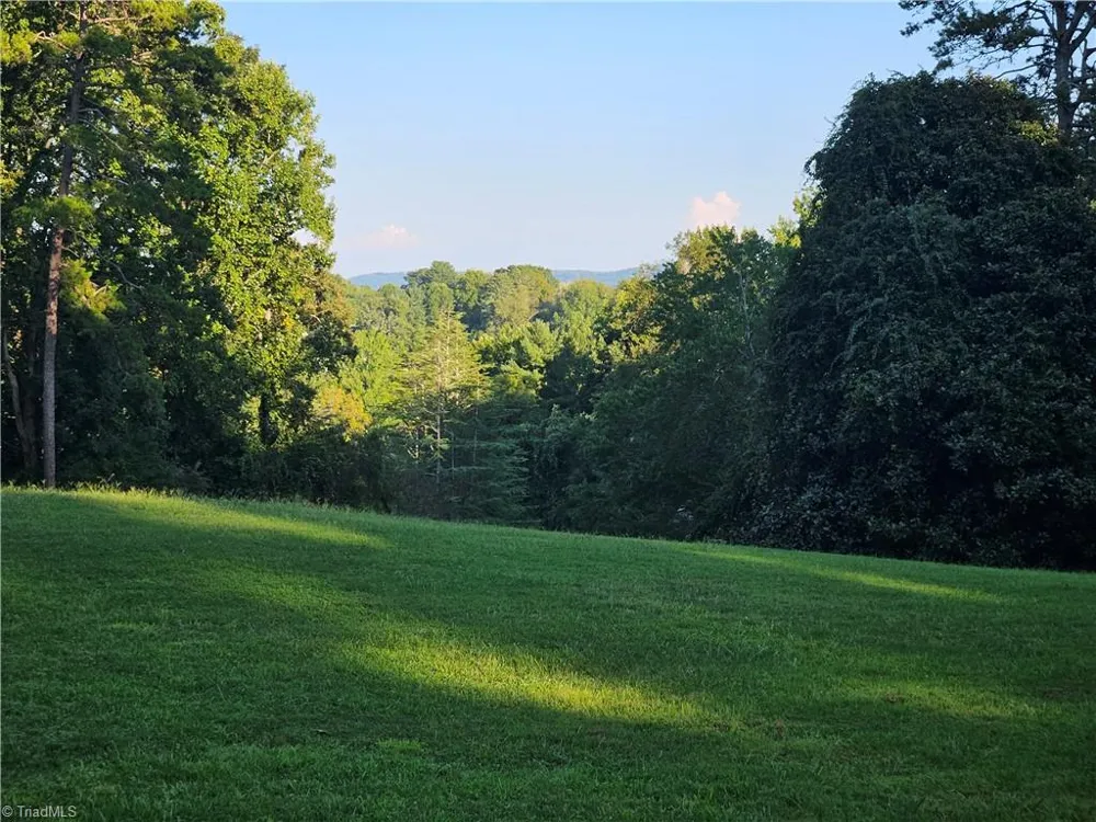 143- James Street Elkin, NC 28621