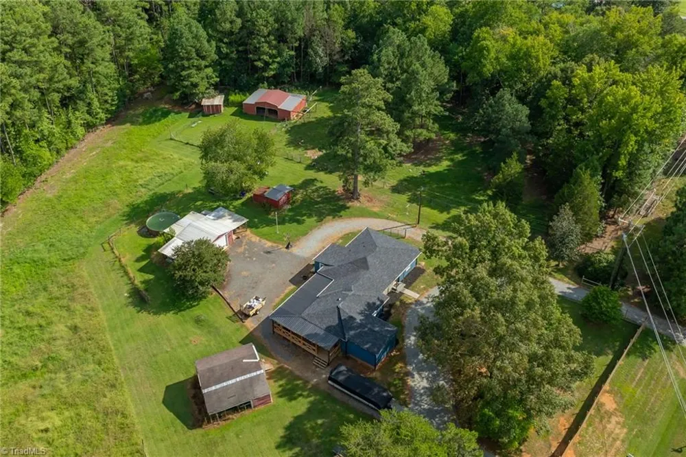 105 Old Nc Highway 109 Lexington, NC 27292