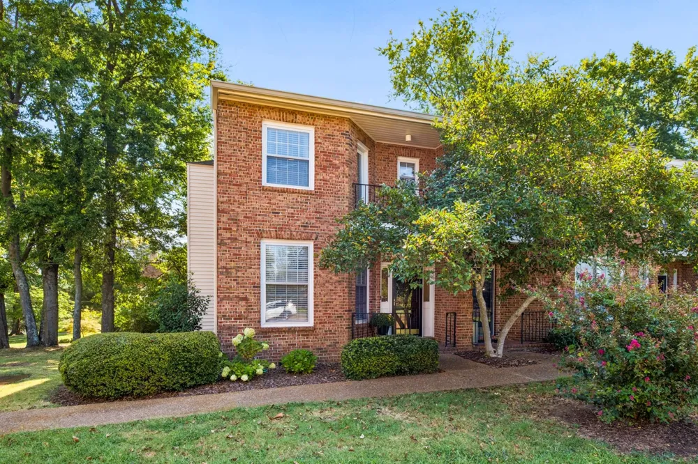 4220 Lone Oak Rd Nashville, TN 37215