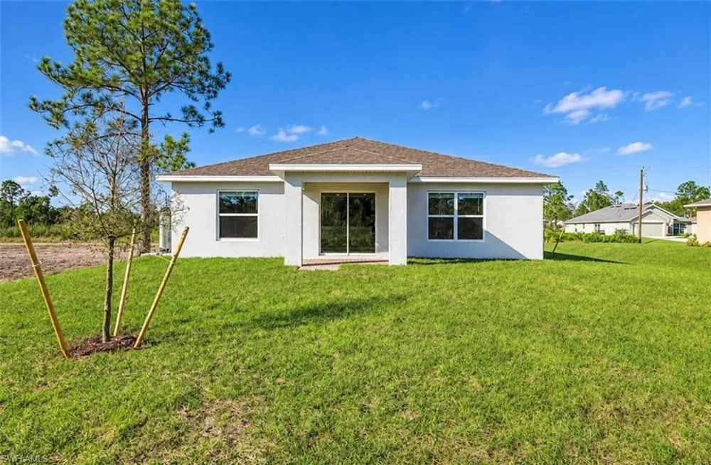 6026 Pecan Circle Labelle, FL 33935