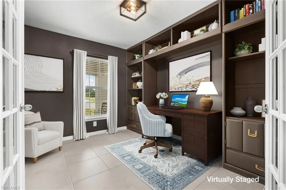 475 NE 3rd Place Cape Coral, FL 33909