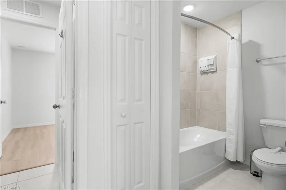 475 NE 3rd Place Cape Coral, FL 33909