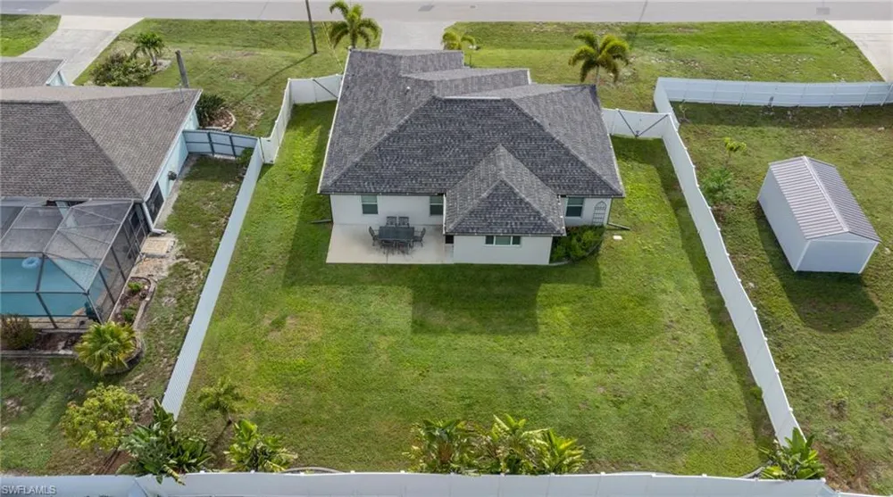 475 NE 3rd Place Cape Coral, FL 33909