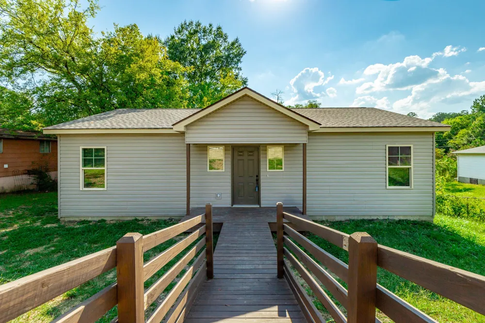 319 Scruggs Road Ringgold, GA 30736